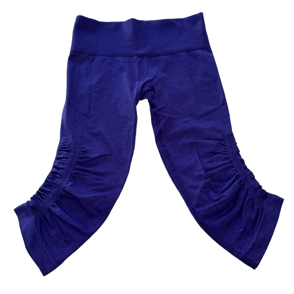 Lululemon Athletica Legging Tights Crop Purple In the Flow Women’s Size 4